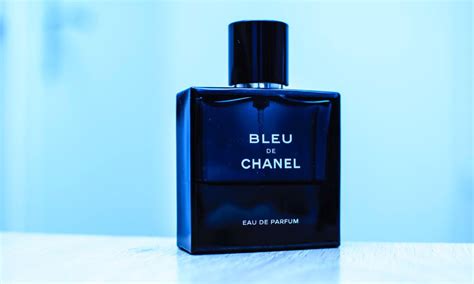 difference entre bleu de chanel parfum et eau de parfum